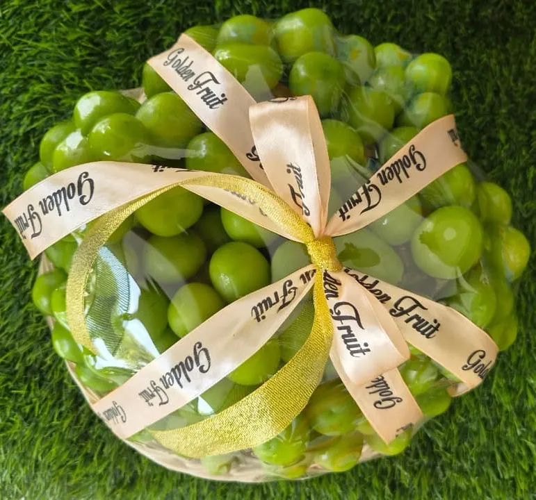 Fresh fruit selected by Goldenfruit